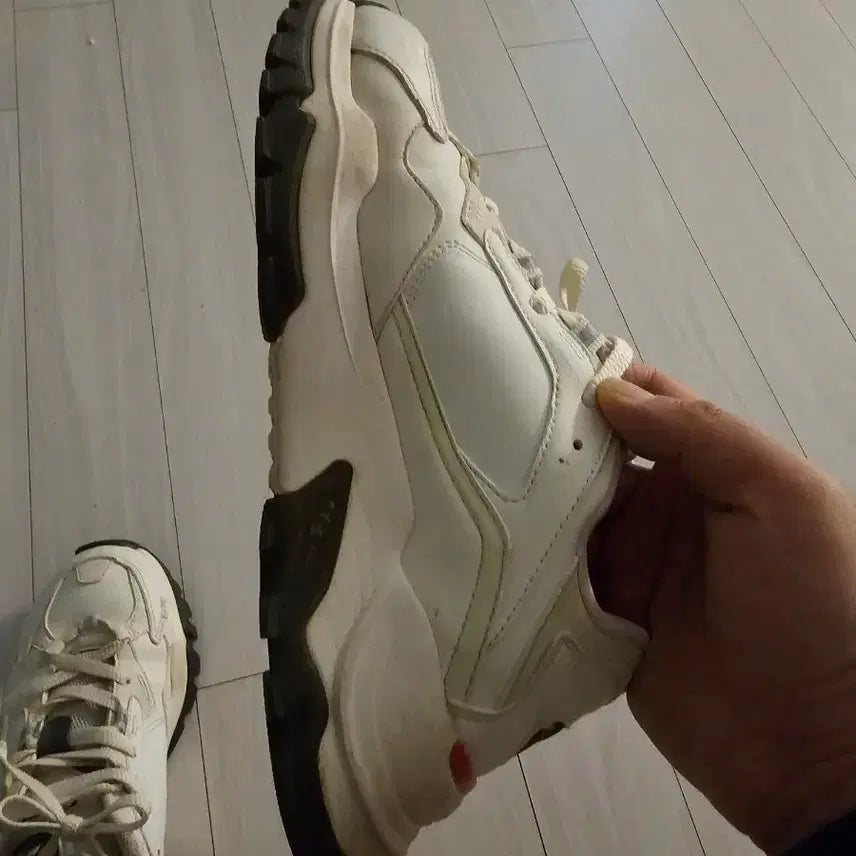 [BUNJANG] Discovery Bucket D-Walker Original Sneakers / 디스커버리 버킷 디워커 오리지널