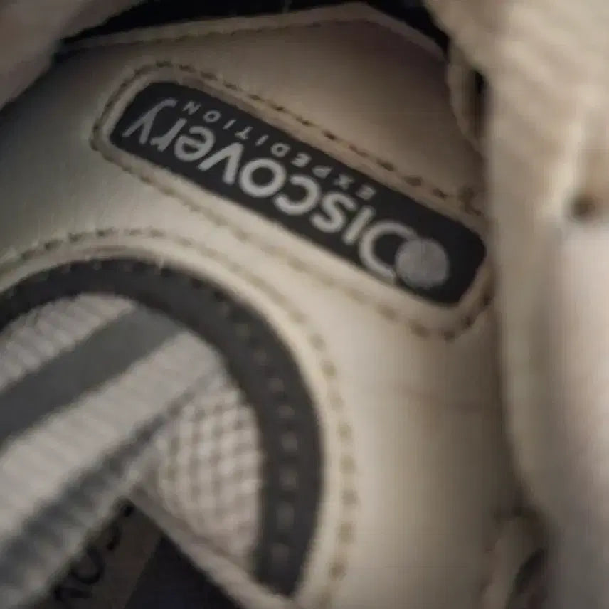 [BUNJANG] Discovery Bucket D-Walker Original Sneakers / 디스커버리 버킷 디워커 오리지널