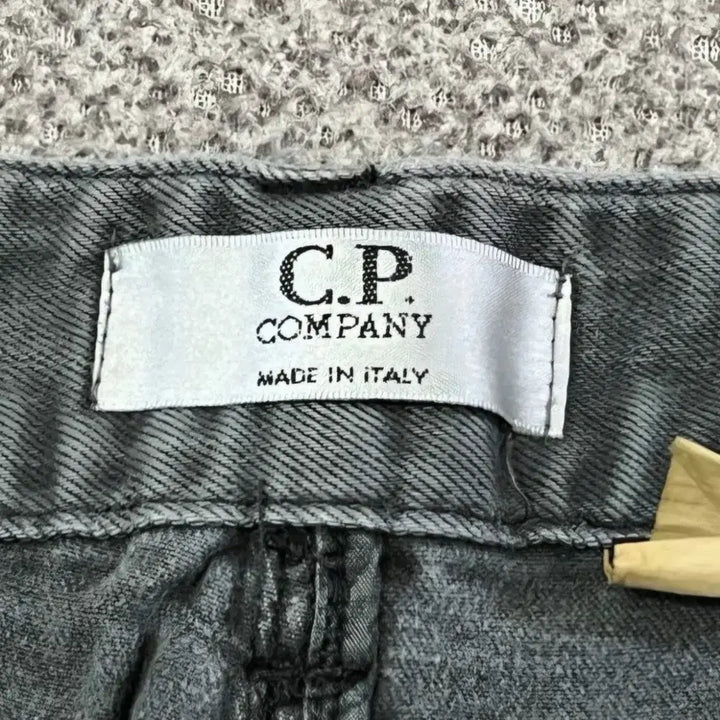 [SOLD OUT] (34) CP컴퍼니 그레이 면바지