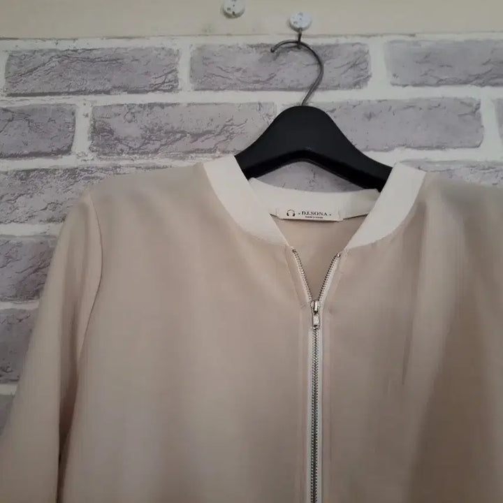 [BUNJANG] Beige Lightweight Jacket / 베이지 집업 홑겹자켓/알뜰한여우