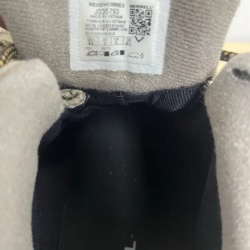 [SOLD OUT] 머렐 남성 모압 3 미드 고어텍스 트레킹화 M25A1-MMG003