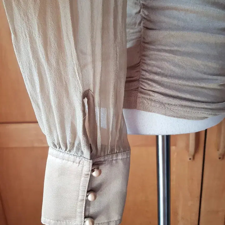 [BUNJANG] Marc Jacobs Puff See-Through Blouse / 마크 제이콥스 퍼프 시스루 블라우스