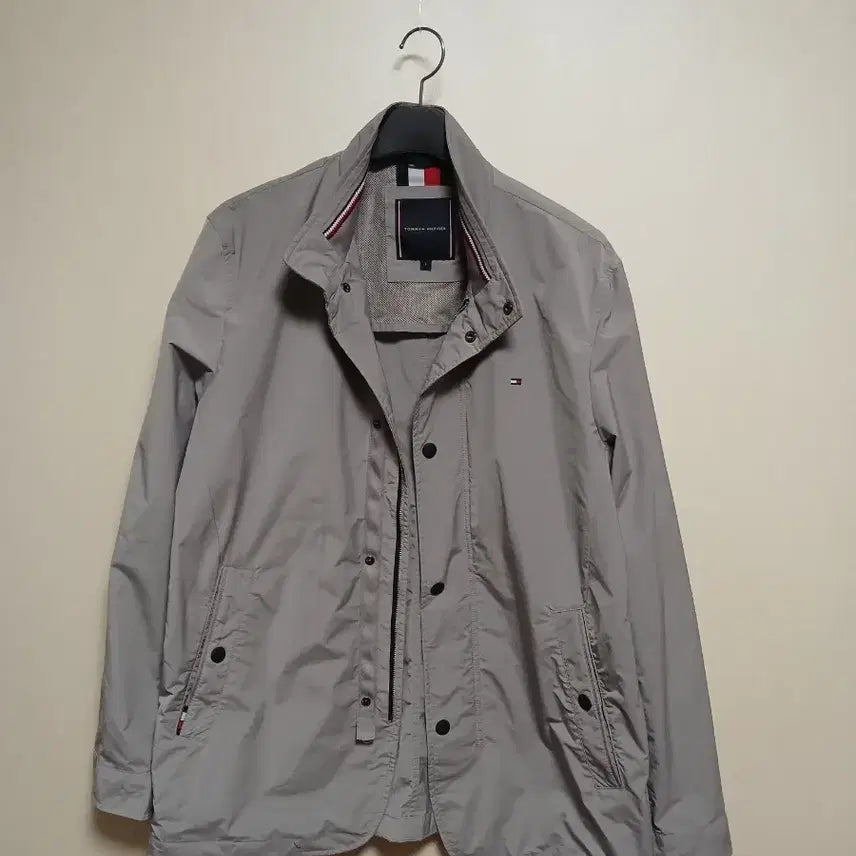 [BUNJANG] Tommy Hilfiger Windbreaker Jacket L Grey / 타미힐피거 바람막이 자켓 L