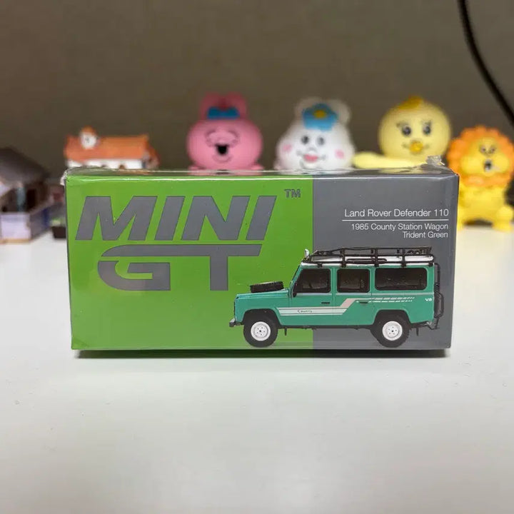[BUNJANG] Mini GT Land Rover Defender 110 County Station Wagon Diecast / 미니지티 590 랜드로버 디펜더 110 트리던트 그린 다이캐스트