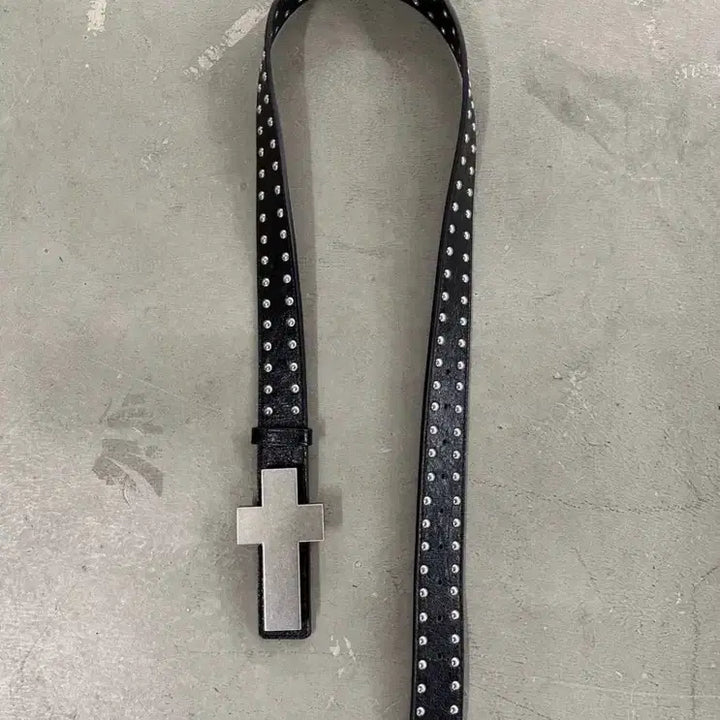 [SOLD OUT] [새상품] 십자가 크로스 버클 볼트 스터드 벨트