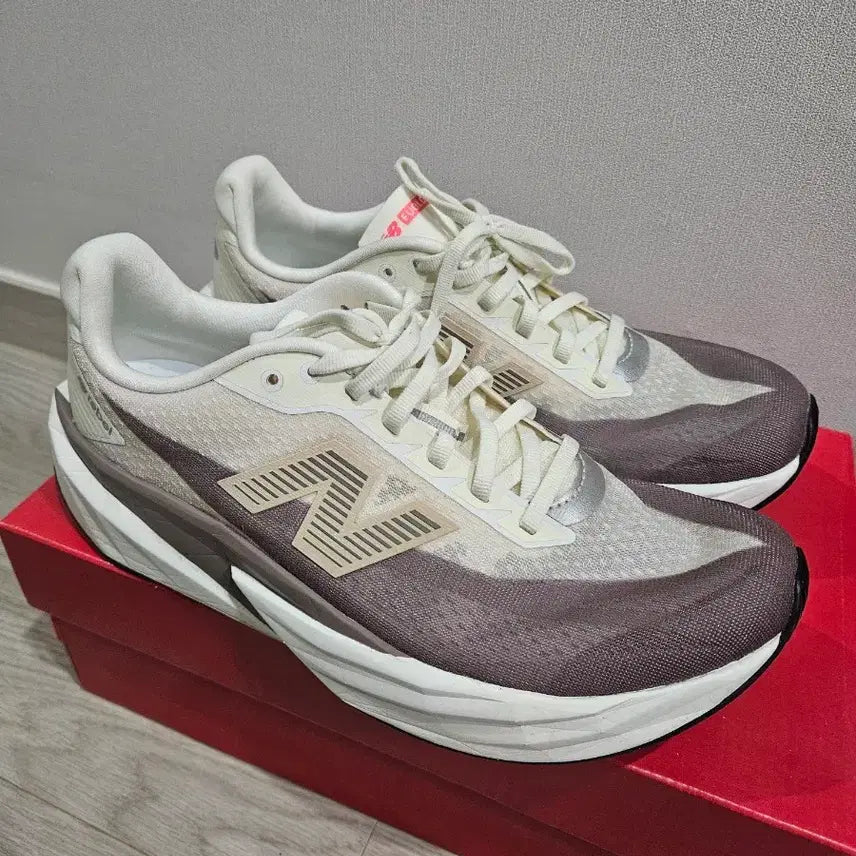[BUNJANG] New Balance Pure Speed Level V5 Running Shoes - D Width / 뉴발란스 런닝화 280 퓨어셀 레벨 V5 발볼D , 1회착용