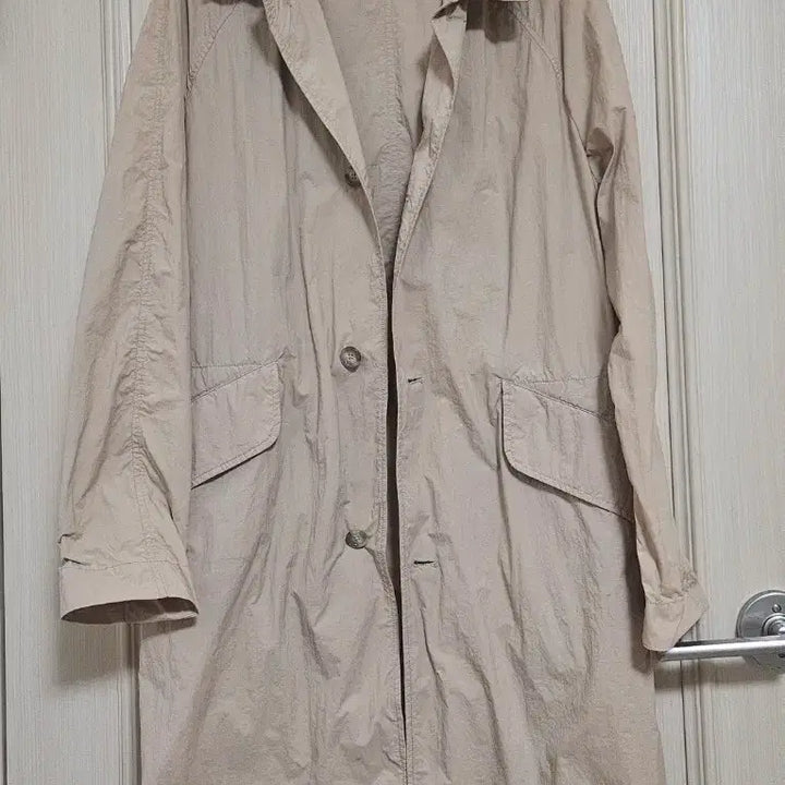 [BUNJANG] Epigram Beige Hooded Trench Coat M / 에피그램 베이지 후드 트렌치코트 M