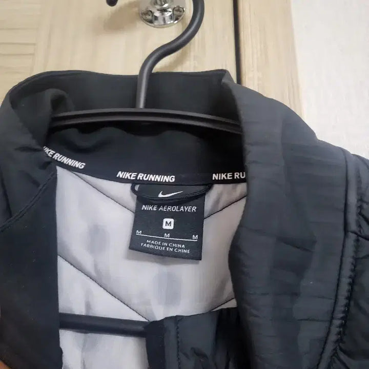 [BUNJANG] Nike Dri-FIT Running Vest / 나이키 드라이핏 런닝조끼