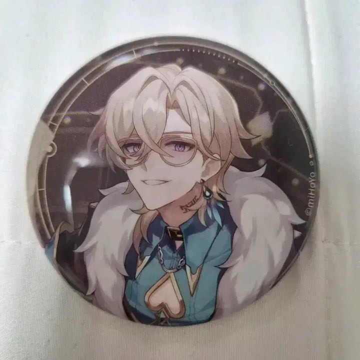[BUNJANG] Honkai: Star Rail Aventurine Luminous Badge / 붕괴 스타레일 어벤츄린 발광 캔뱃지 (pv일러)