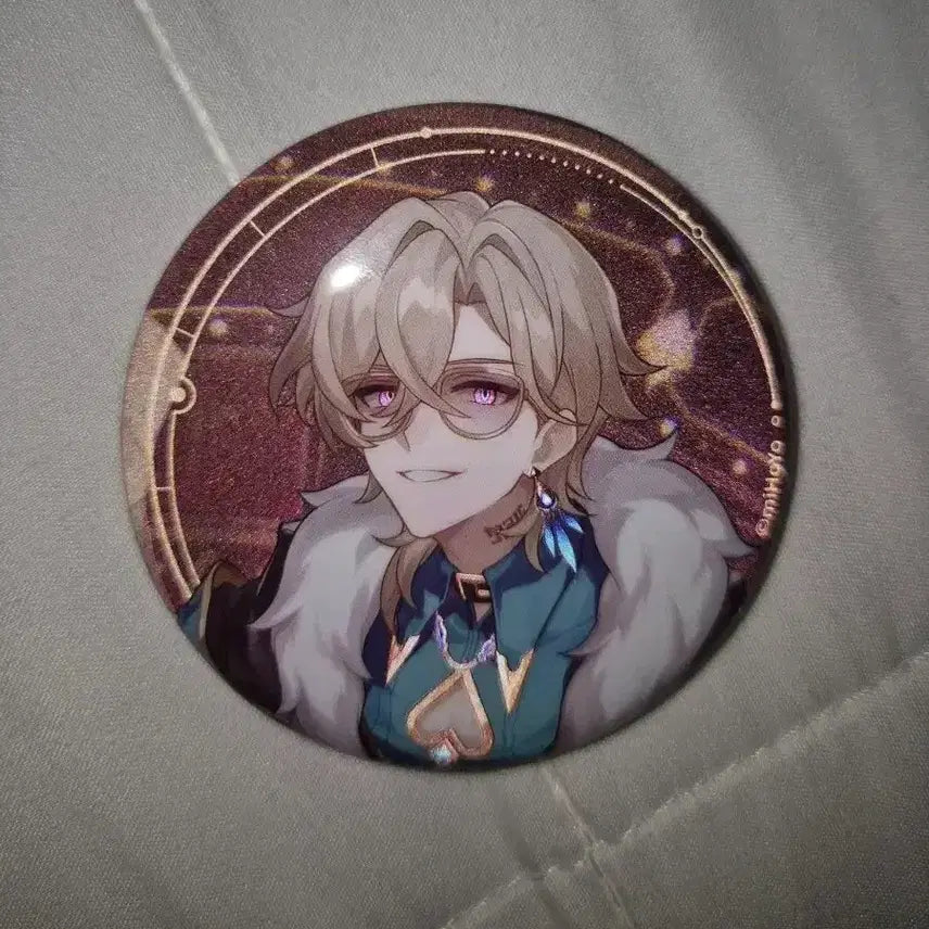 [BUNJANG] Honkai: Star Rail Aventurine Luminous Badge / 붕괴 스타레일 어벤츄린 발광 캔뱃지 (pv일러)