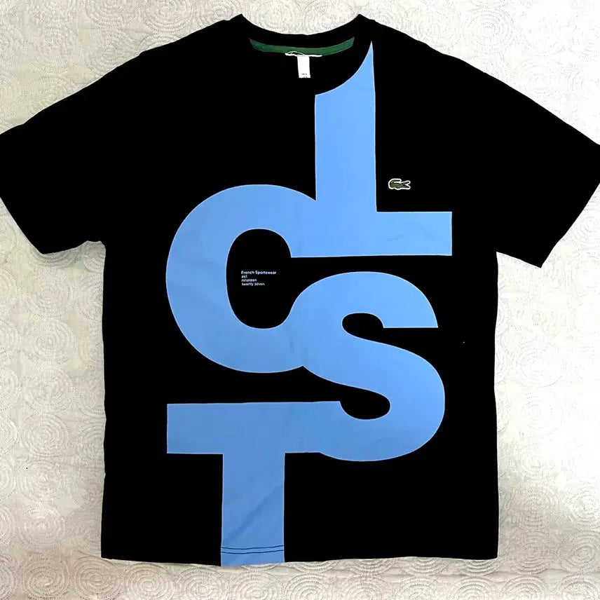 [BUNJANG] Lacoste Black T-Shirt with Sky Blue Print / 라코스테 블랙 반팔 티셔츠 프린팅