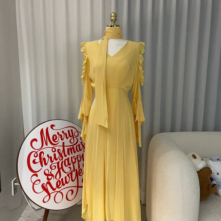 [BUNJANG] Cloune Yellow &amp; Coral Long Dresses Bundle Set / 미착용 끌로네 옐로우,코랄 롱 원피스 2개 일괄 100,000원