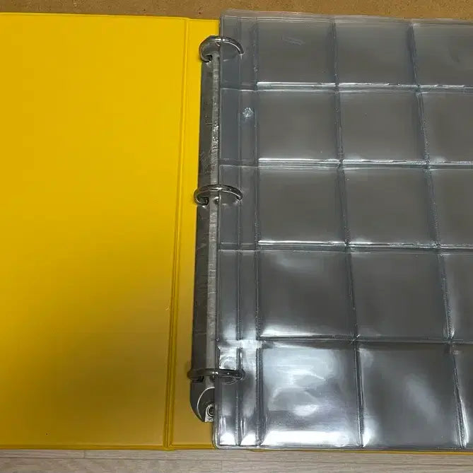 [BUNJANG] Pokemon Pikachu Name Tag &amp; Binder Set / 띠부씰 바인더 포켓몬 피규어  피카츄 네임텍
