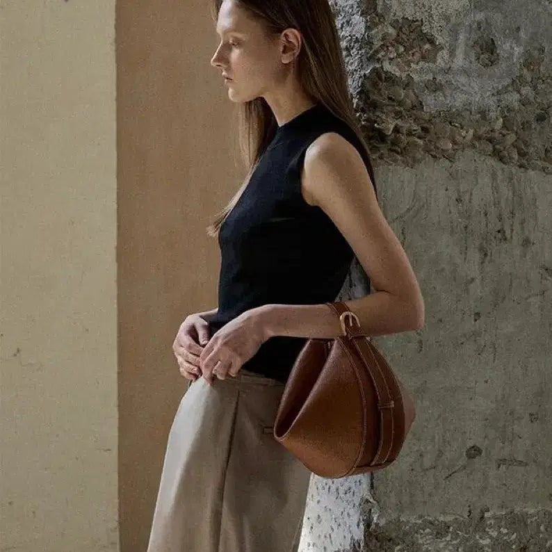 [BUNJANG] Defleur Benue Bag Camel Shoulder Bag / 디플레르 베누백 카멜