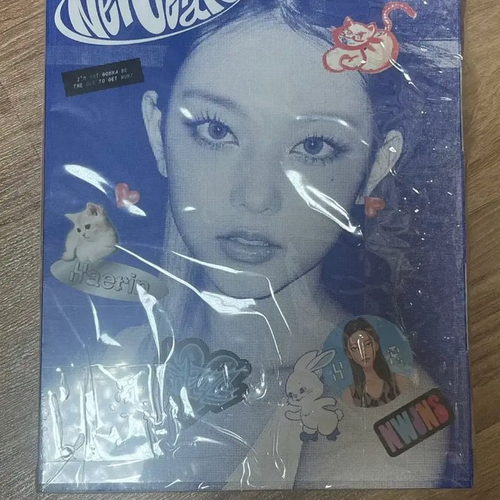 [BUNJANG] NewJeans Haerin Bluebook Album (Sealed) / 미개봉) 뉴진스 해린 블루북