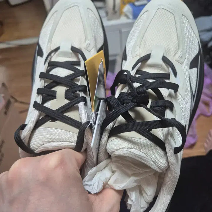 [BUNJANG] Descente Flyridge V2 BEGO Sneakers / 데상트 플라이릿지 V2 BEGO 260 운동화