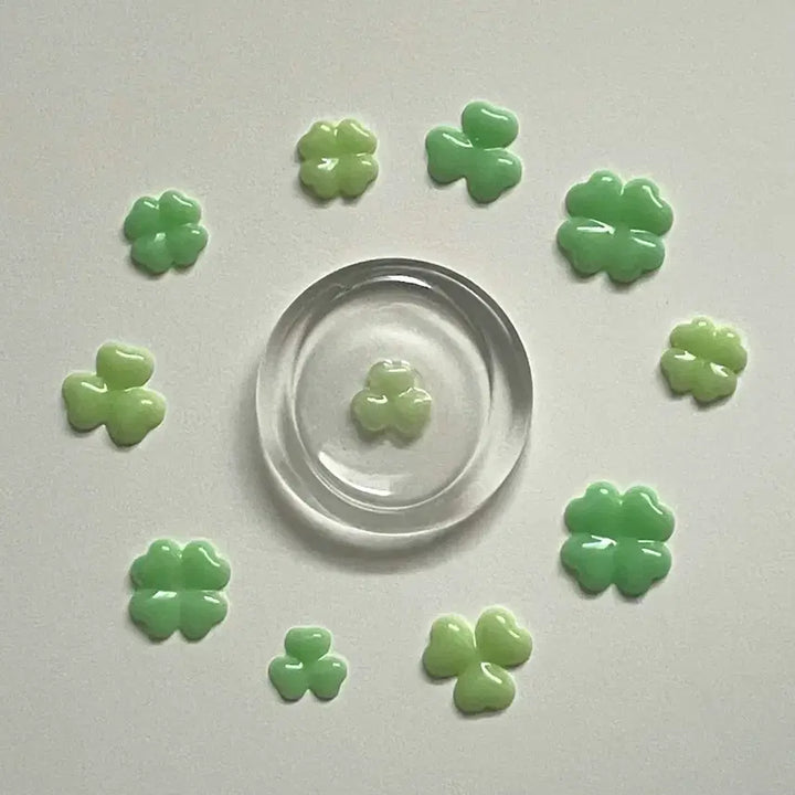 [BUNJANG] Clover Wreath Resin Craft / 클로버 워리스톤