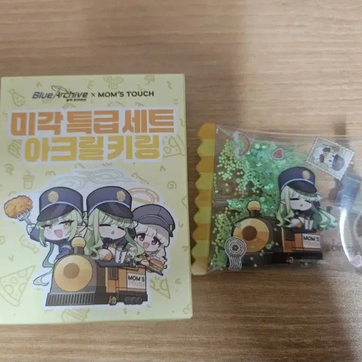 [SOLD OUT] 블루아카이브 맘스터치 아크릴 히카리 키링 팝니다