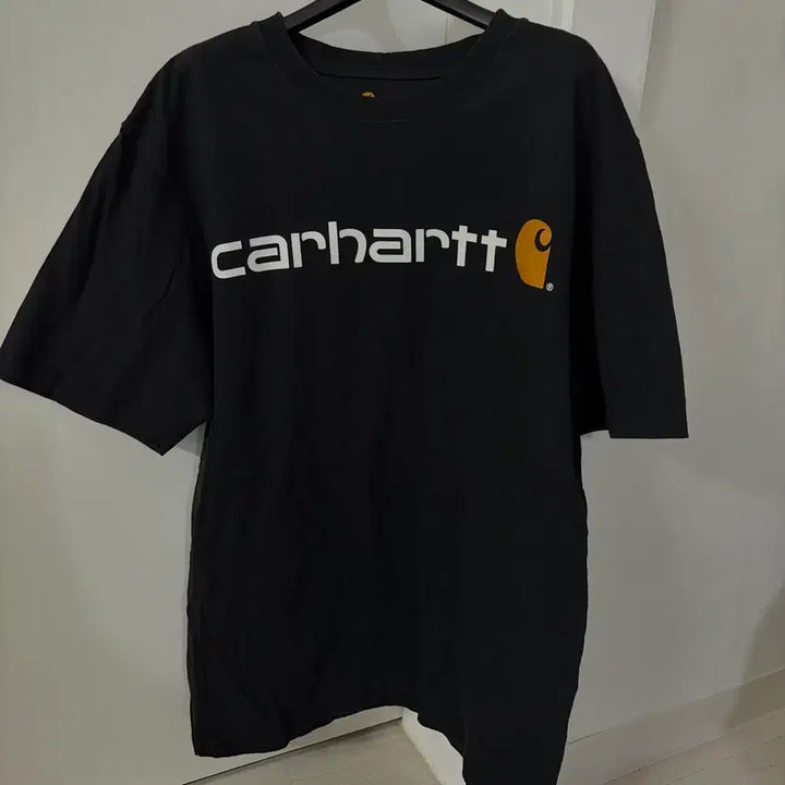 [SOLD OUT] 칼하트 블랙 로고 반팔 티셔츠 s