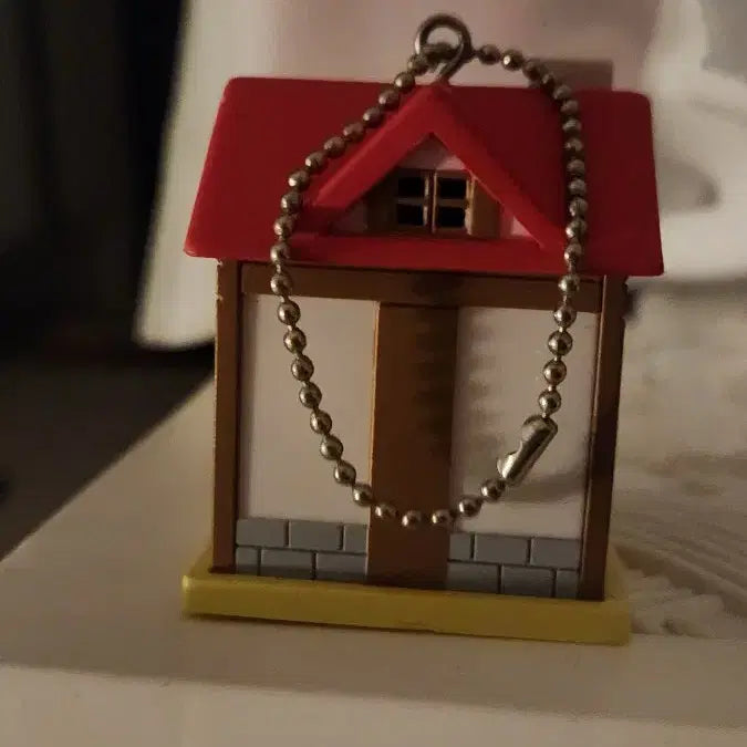 [BUNJANG] Animal Crossing House Keychain (Bok)  / 동물의 숲 집키링 집 부옥이