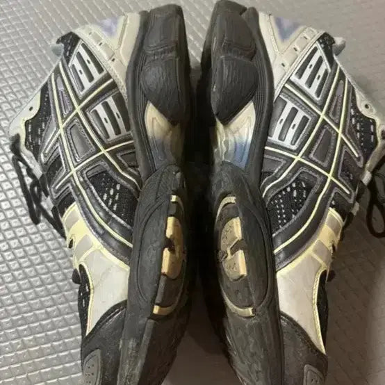 [BUNJANG] Asics Gel-Nimbus Gunmetal Sneakers / 아식스 젤님버스 건메탈