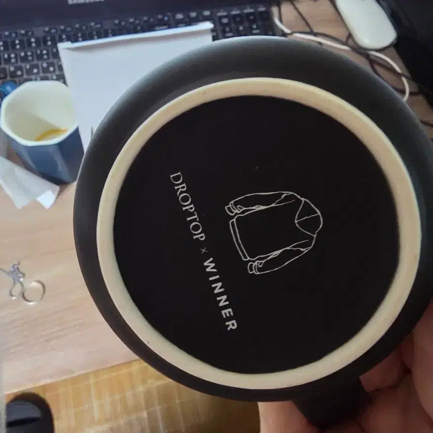 [BUNJANG] Winner Kim Jinwoo Mug Cup / 위너 김진우 머그컵팝니다