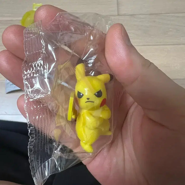 [BUNJANG] Takara Tomy Pikachu Gacha Figure / 타카라토미 포켓몬 피카츄 가챠 피규어