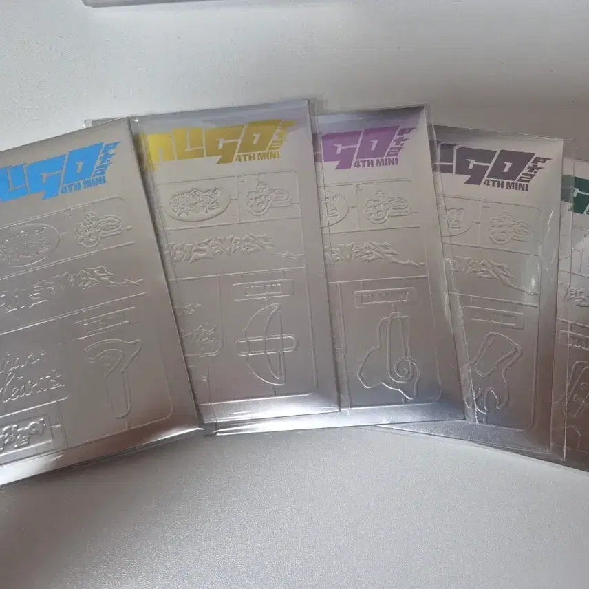 [SOLD OUT] 플레이브 칼리고2 포카앨범 미개봉 판매합니다