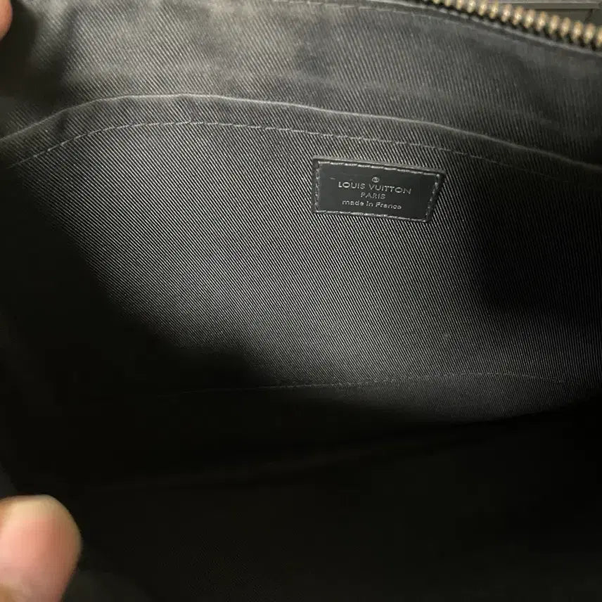 [BUNJANG] Louis Vuitton Monogram Eclipse Apollo GM Clutch / 루이비통 모노그램 이클립스 아폴로 gm