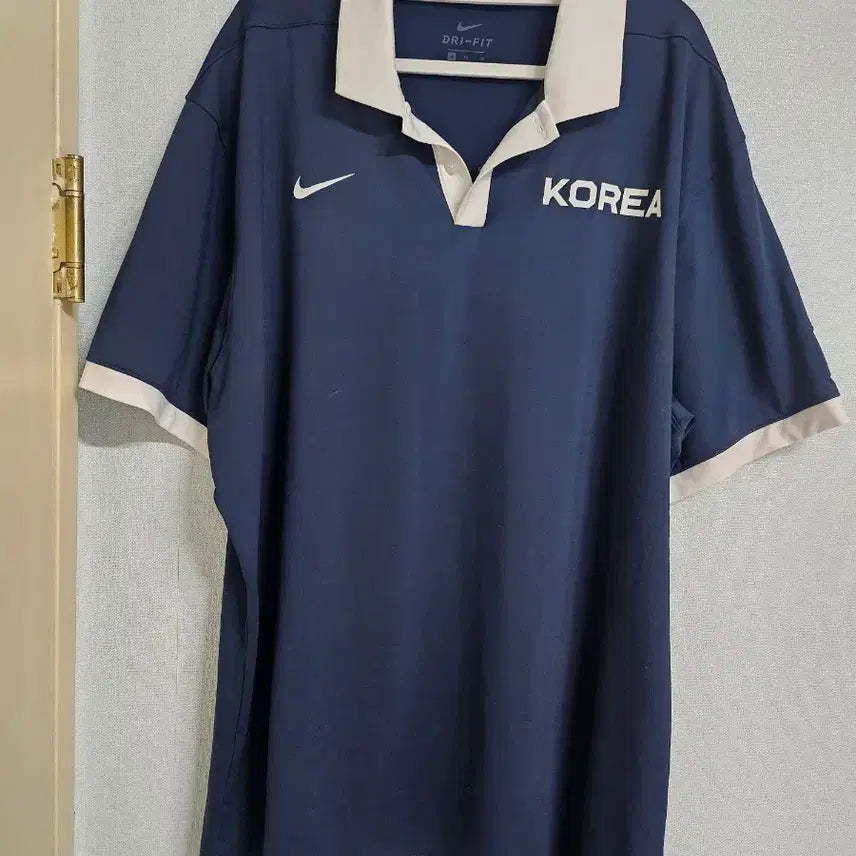 [BUNJANG] Nike Spun Collar Short Sleeve T-shirt 110 / 나이키 스판 카라 반팔 티셔츠 110