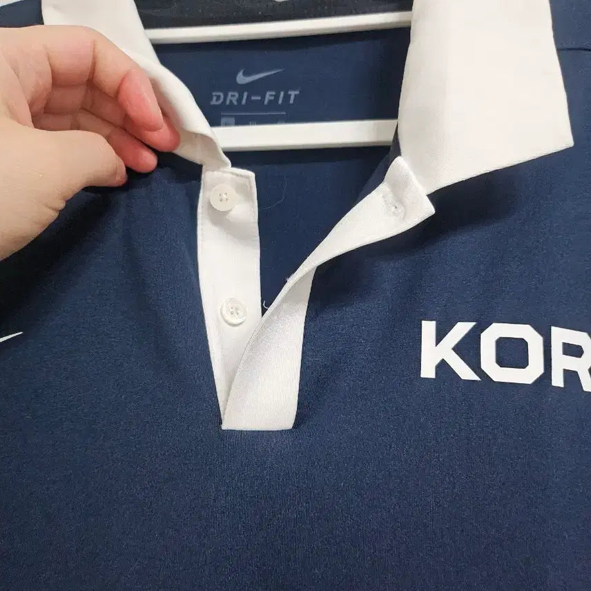 [BUNJANG] Nike Spun Collar Short Sleeve T-shirt 110 / 나이키 스판 카라 반팔 티셔츠 110