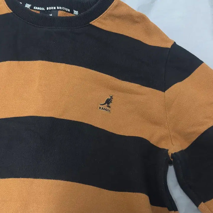 [BUNJANG] Kangol Stripe Sweatshirt L / 캉골 스트라이프 맨투맨 L