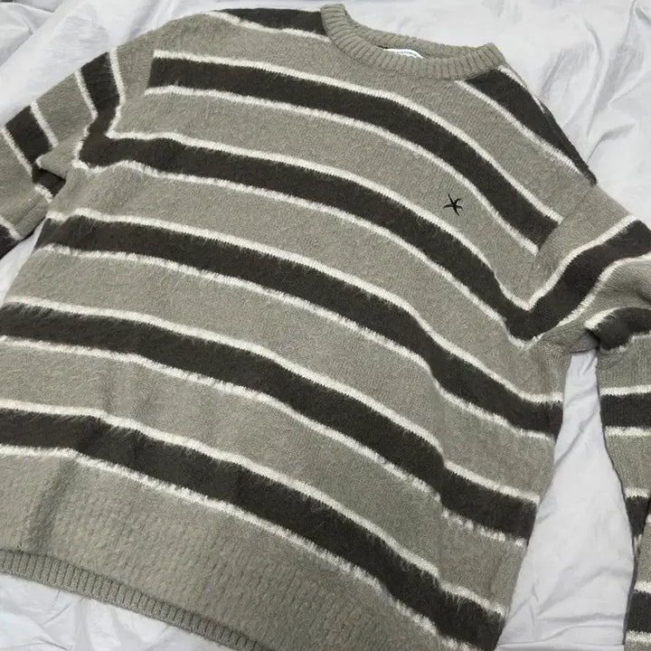 [BUNJANG] TCM Stripe Knit M / TCM 스트라이프 니트 M