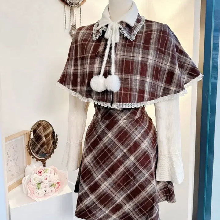 [BUNJANG] Pompom Cape Plaid Two-Piece Set / 폼폼 케이프 망토 니트 배색 원피스 세트 라떼갸루 판초 투피스