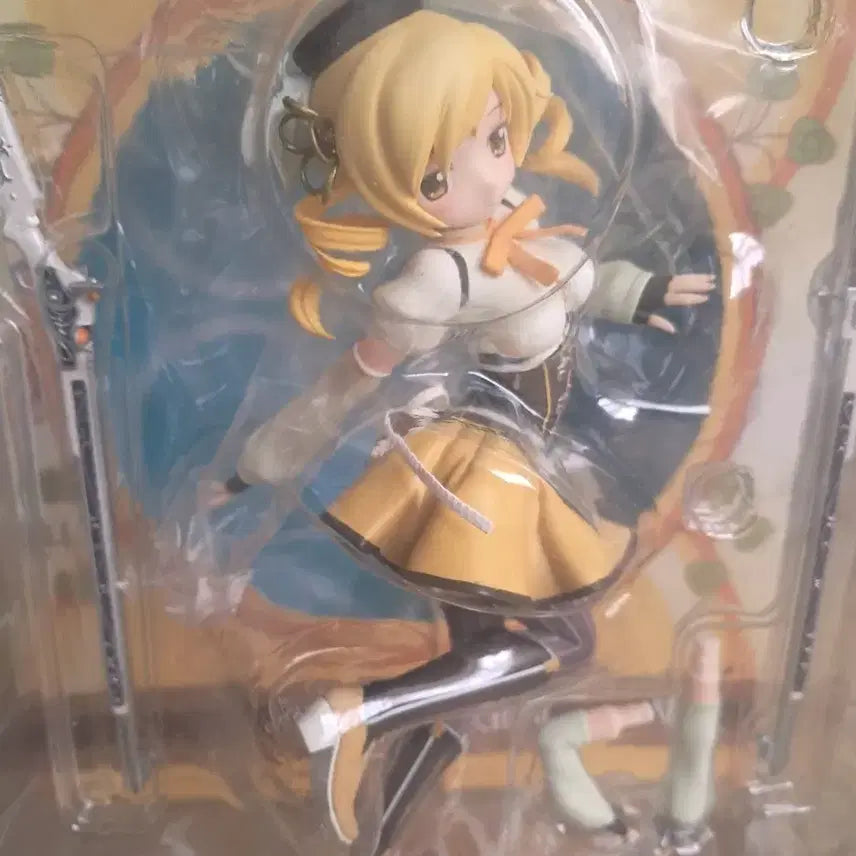 [BUNJANG] Madoka Magica Tomoe Mami Sealed Figure / 마법소녀 마도카 마기카 마마마 토모에 마미 미개봉 피규어