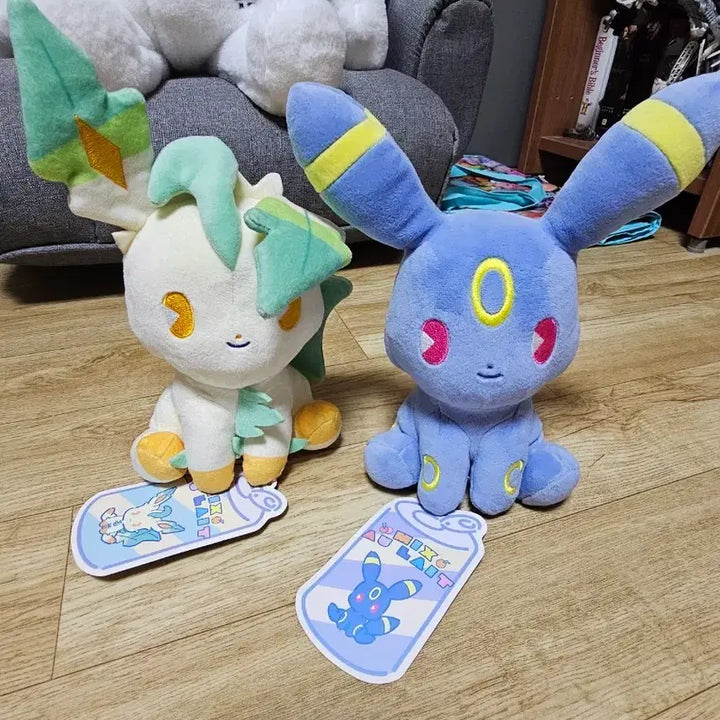 [BUNJANG] Pokemon X Psycho Soda Mix Ore Collaboration Leafeon &amp; Umbreon Plush Dolls / (급처) 포켓몬스터 사이코소다 믹스오레 콜라보 인형 리피아, 블래키