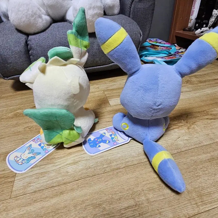 [BUNJANG] Pokemon X Psycho Soda Mix Ore Collaboration Leafeon &amp; Umbreon Plush Dolls / (급처) 포켓몬스터 사이코소다 믹스오레 콜라보 인형 리피아, 블래키