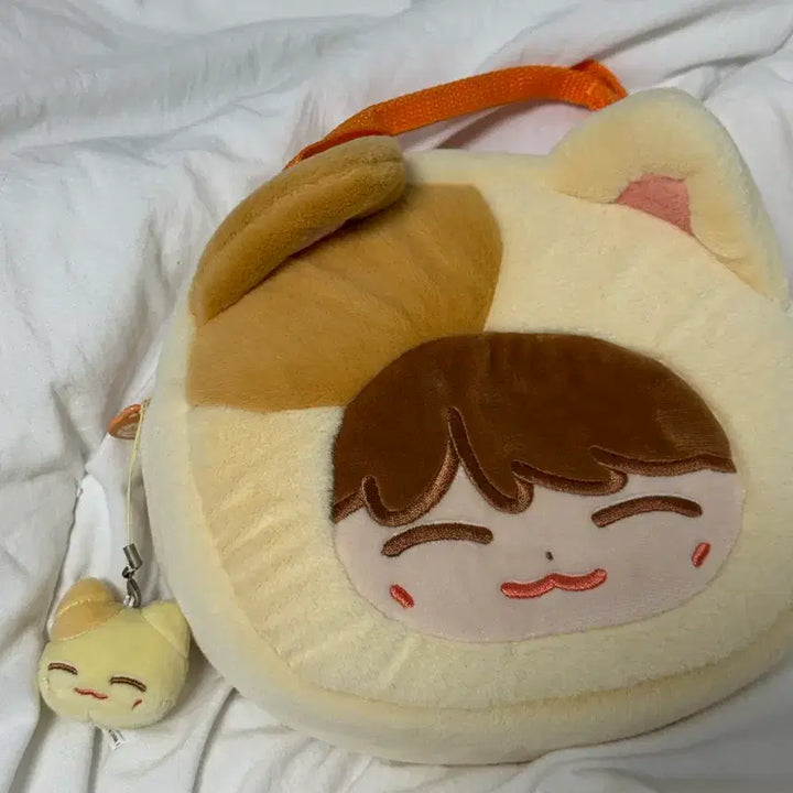 [BUNJANG] NCT Jaehyun Cheesezen Bag &amp; Mimalzen Keyring / 엔시티 재현 정재현 치즈잰 가방 미말잰 양도 다님 키링