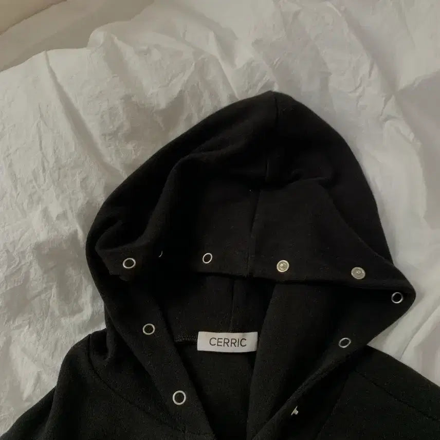 [BUNJANG] CERRIC Black Hood String Tee / CERRIC 블랙 후드 스트링티