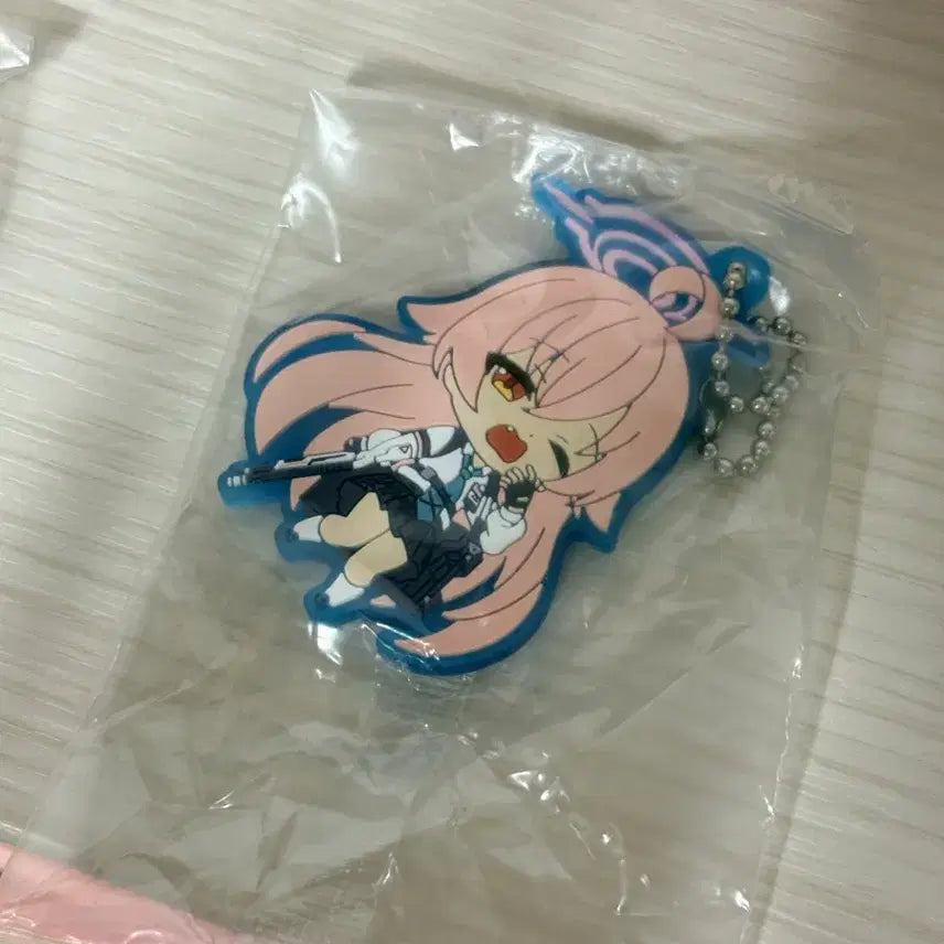 [SOLD OUT] 블루아카이브 호시노 러버키링 가챠