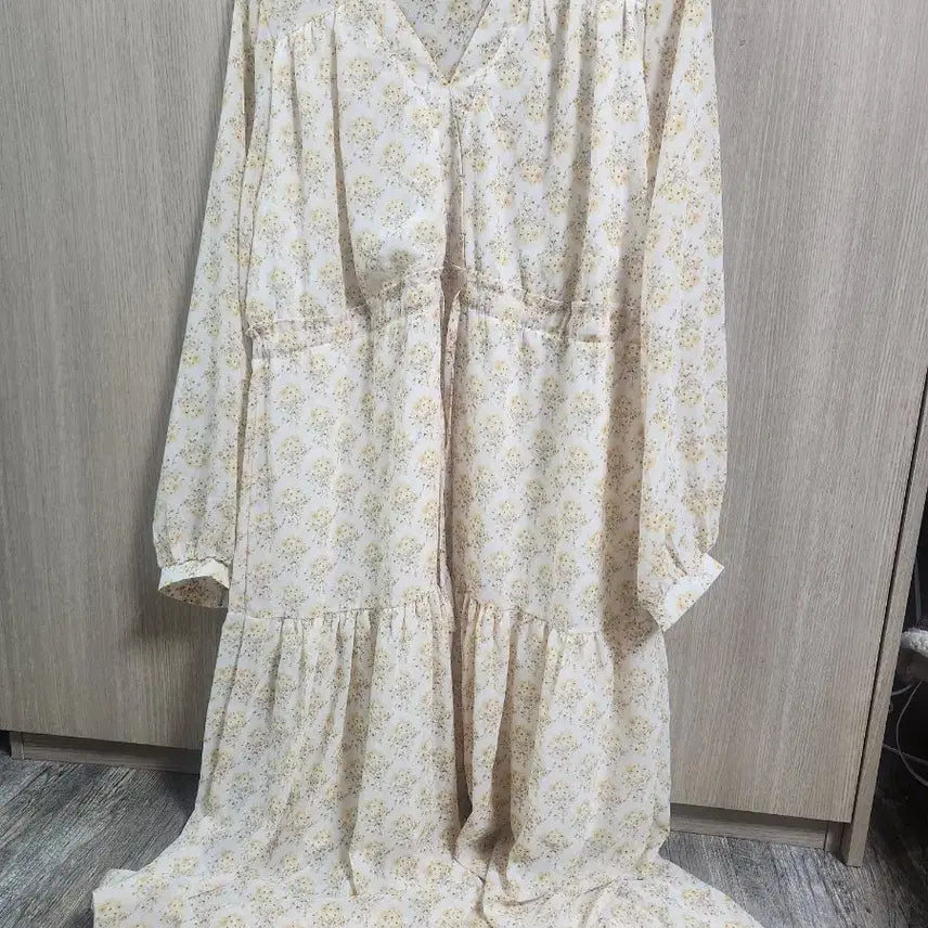 [SOLD OUT] 플라워 롱 원피스