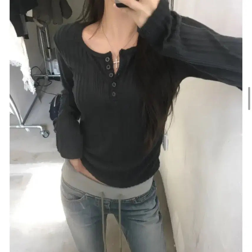 [BUNJANG] 127room Padded Ribbed Henley Neck Knit Top / 127room 페디드 골지 헨리넥 니트