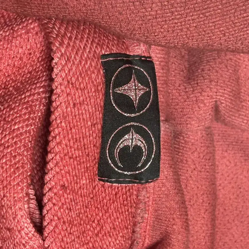 [BUNJANG] THUG CLUB Studded Hoodie Red (Size 3) / 떠그클럽 스터드 후드 레드 3사이즈