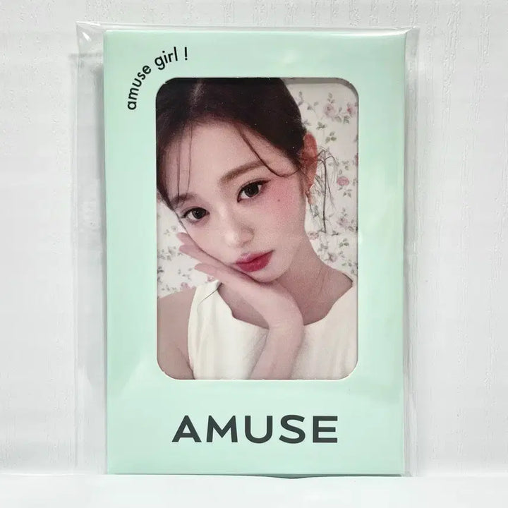 [BUNJANG] Amuse Wonyoung Photocard (2-Pack) / 어뮤즈 장원영 포카 (2매입) 새상품