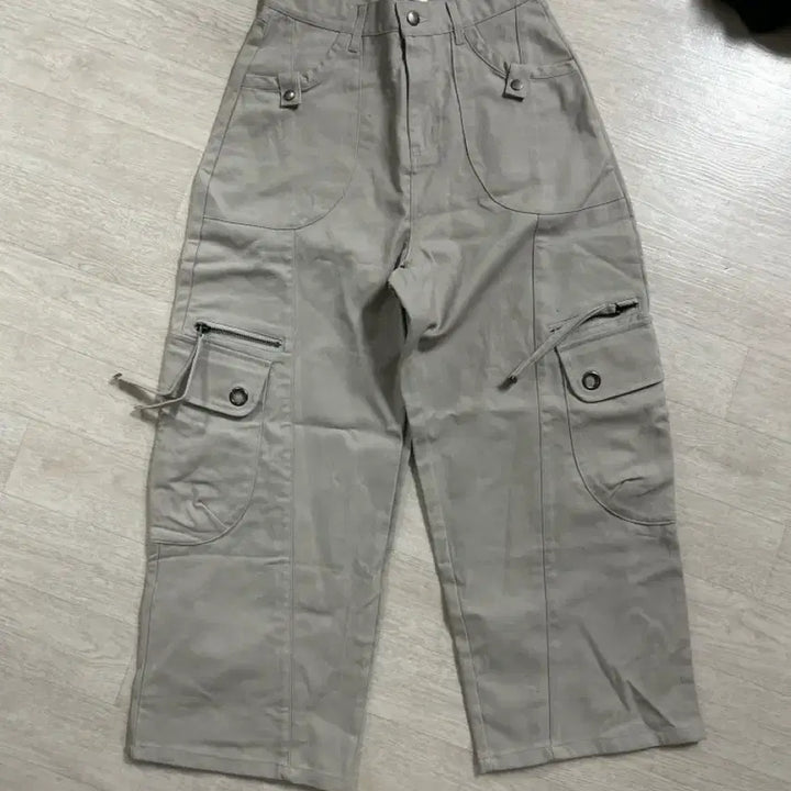 [BUNJANG] Fancy Club Cross Pocket Cargo Pants / 팬시클럽 크로스 포켓 카고 팬츠1 새상품
