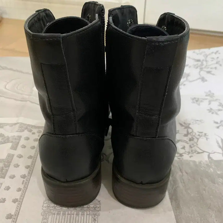 [BUNJANG] Matinkim Black Walker Boots / 마뗑킴 워커