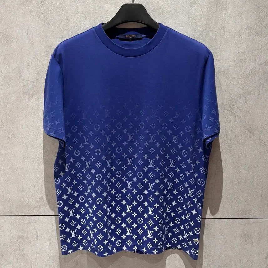 [BUNJANG] Louis Vuitton Gradient Short Sleeve T-shirt / [ L(103)사이즈 ] 루이비통 그라데이션 반팔티