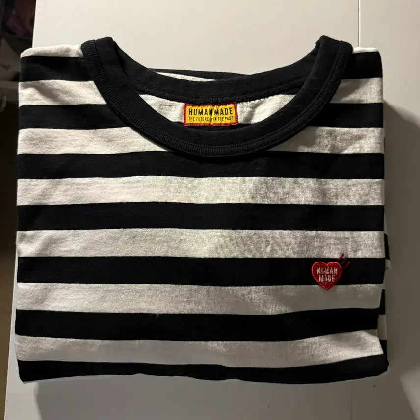 [SOLD OUT] 휴먼메이드 스트라이프 롱슬리브 티셔츠