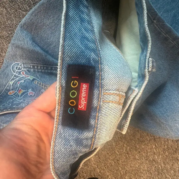 [BUNJANG] Supreme Kujaku Baggy Jeans / 30 슈프림 쿠지 배기 진