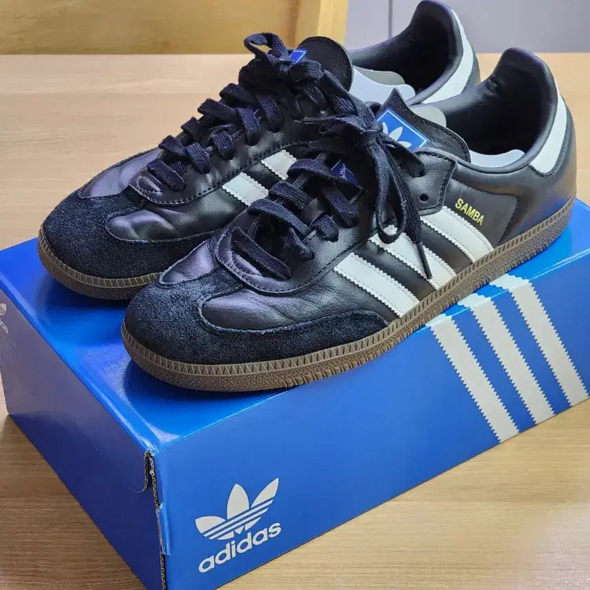 [SOLD OUT] 아디다스 삼바 OG 블랙 화이트 275